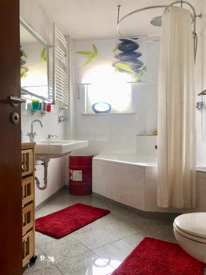 Ferienwohnung Doellinger Messe Fraenkisches Seenland Швабах Екстериор снимка